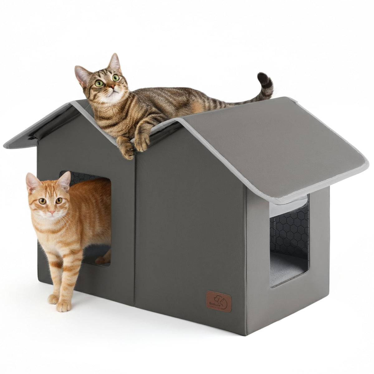 Weatherproof Outdoor Cat House with Raised Base L81380
