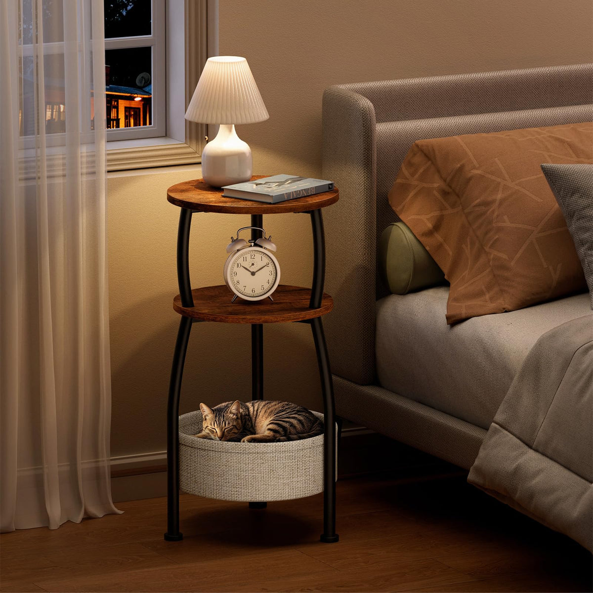 Round Side Table with Storage Basket R4622