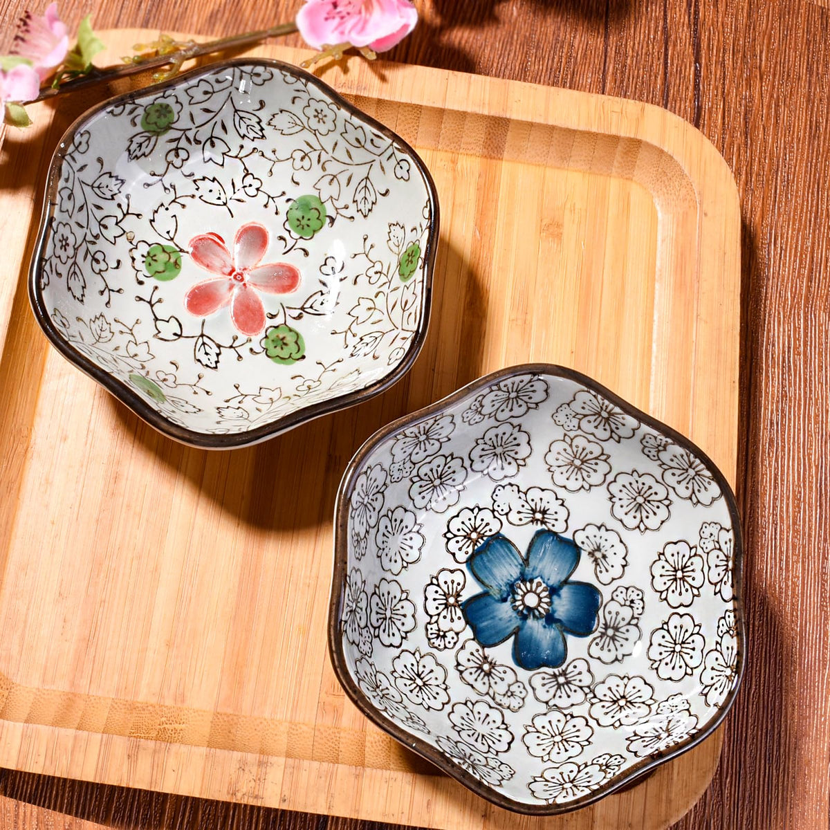 Hand-Painted Floral Ceramic Pinch Bowl Set, 12-Piece Mini Condiment Dishes O685