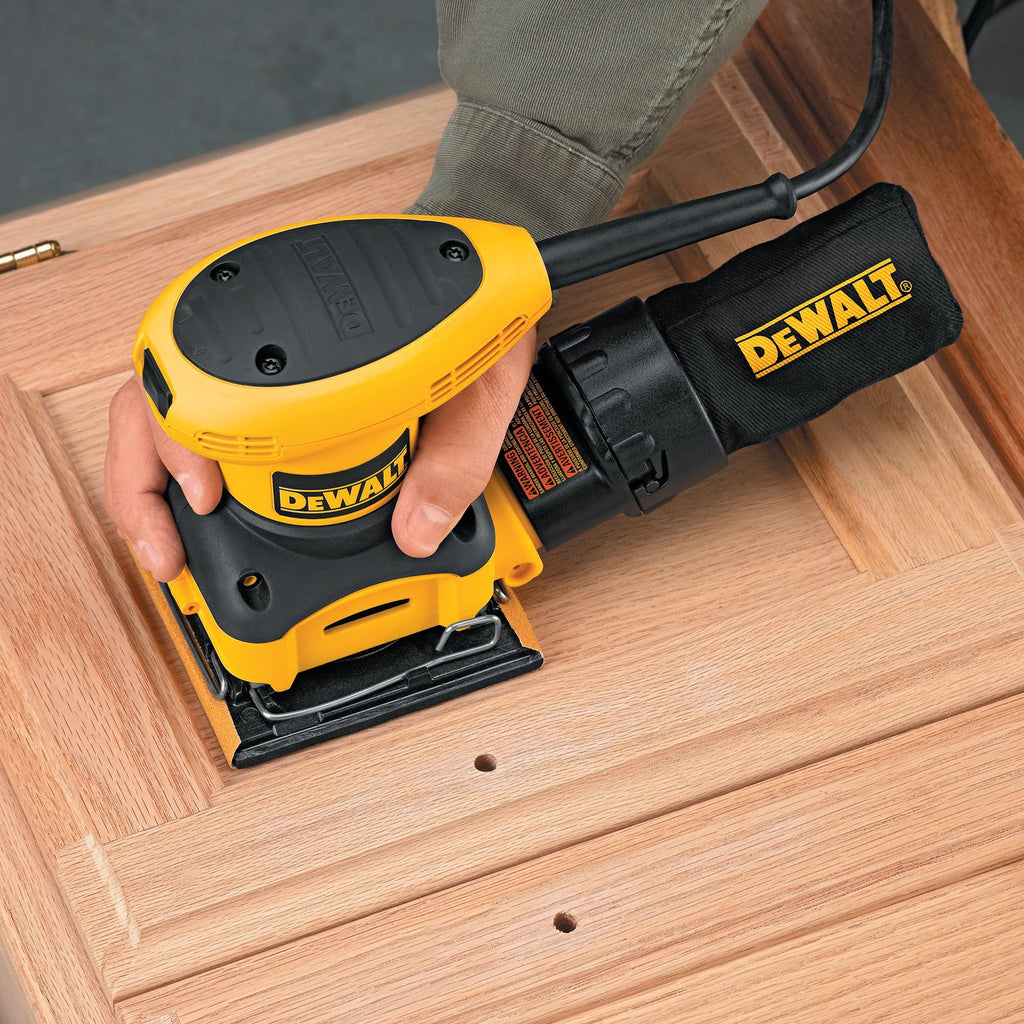 2.4 Amp 1/4 Sheet Palm Grip Sander with Cloth Dust Bag W83872